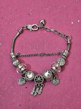 Silver Tone Charm and Bead Bracelet Clear Crystal Hearts & Dreamcatcher
